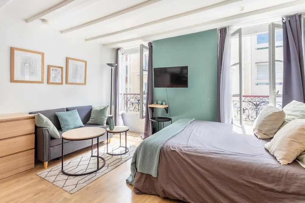 Elegant Appartement Eiffel Tower Paris Apartment